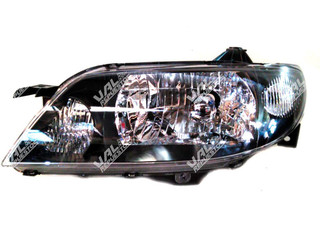 Optico Izquierdo Fondo Negro MAZDA 323 1.6 ZM DOHC 16 VALV 4X2 2001 2002 2003 2004 2005