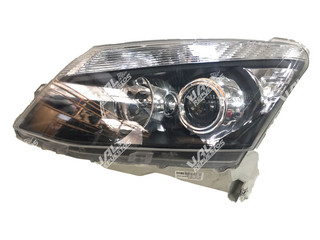 Optico Izquierdo Fondo Negro Con Detalle ID 1 CHEVROLET DMAX 2.5 4JK1-TCY DOHC 16 VALV 4X2 DIESEL 2015 2016 2017