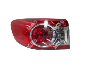 Farol Trasero Izquierdo Sedan TOYOTA COROLLA 1.6 1ZR DOHC 16 VALV 4X2 2011 2012 2013